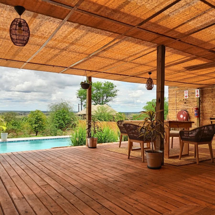 Xhabe Safari Lodge Chobe Muchenje エクステリア 写真