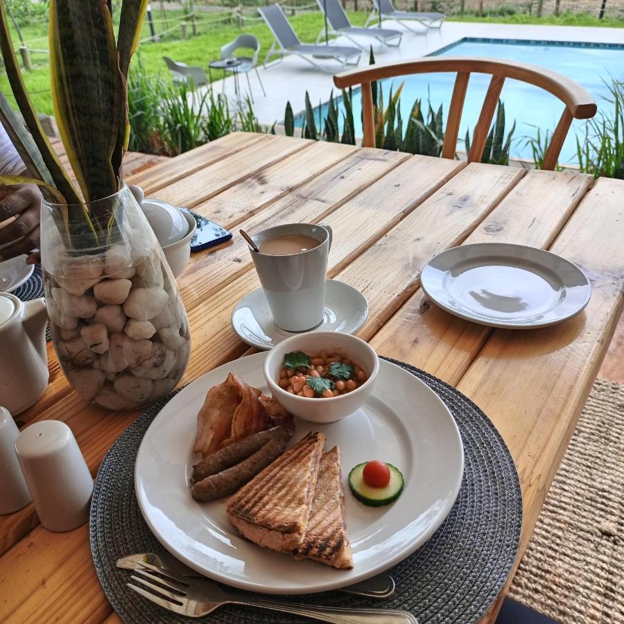 Xhabe Safari Lodge Chobe Muchenje エクステリア 写真