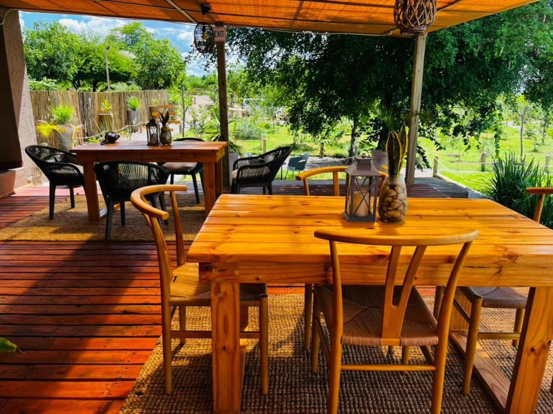 Xhabe Safari Lodge Chobe Muchenje エクステリア 写真