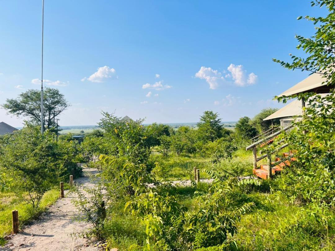 Xhabe Safari Lodge Chobe Muchenje エクステリア 写真