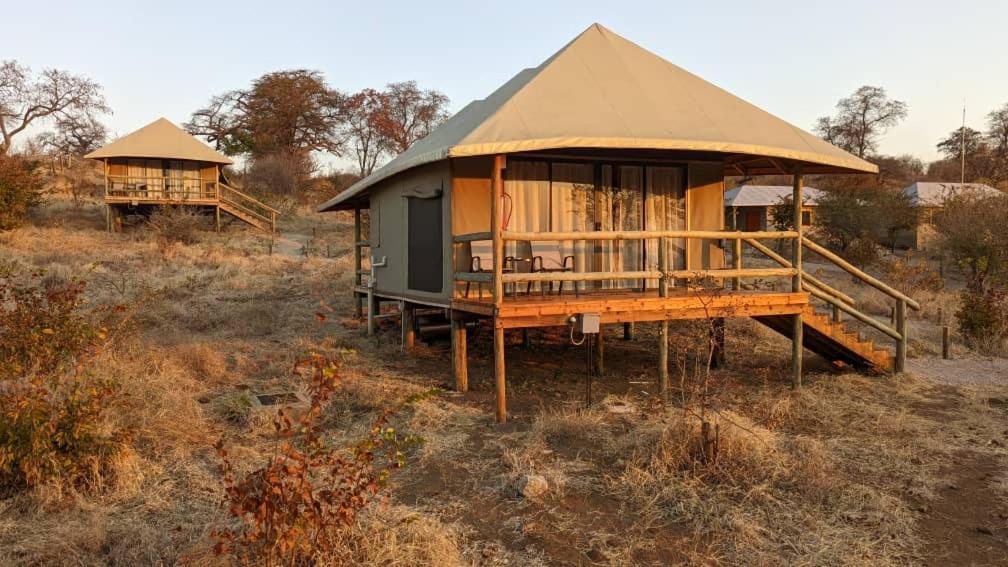 Xhabe Safari Lodge Chobe Muchenje エクステリア 写真